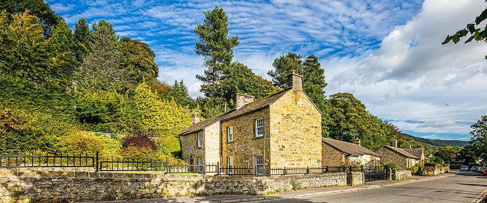 The Artists Loft - A Superb Cottage Sensitively Converted From A Grade II Listed 17Th Century Building Bakewell Eksteriør bilde